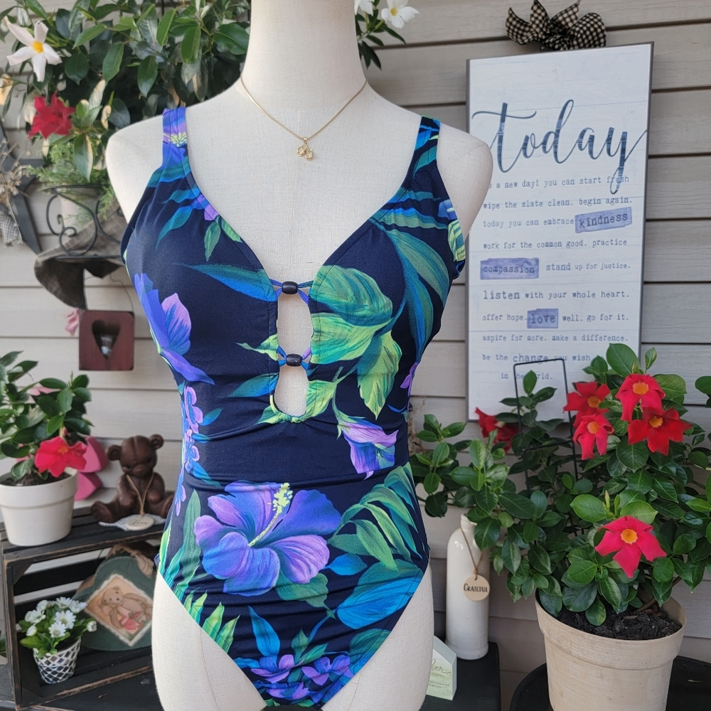 TRANSFORM ♡ Sweet 1pc Multi Color Floral Open Back Padded Bralette Swimsuit 12